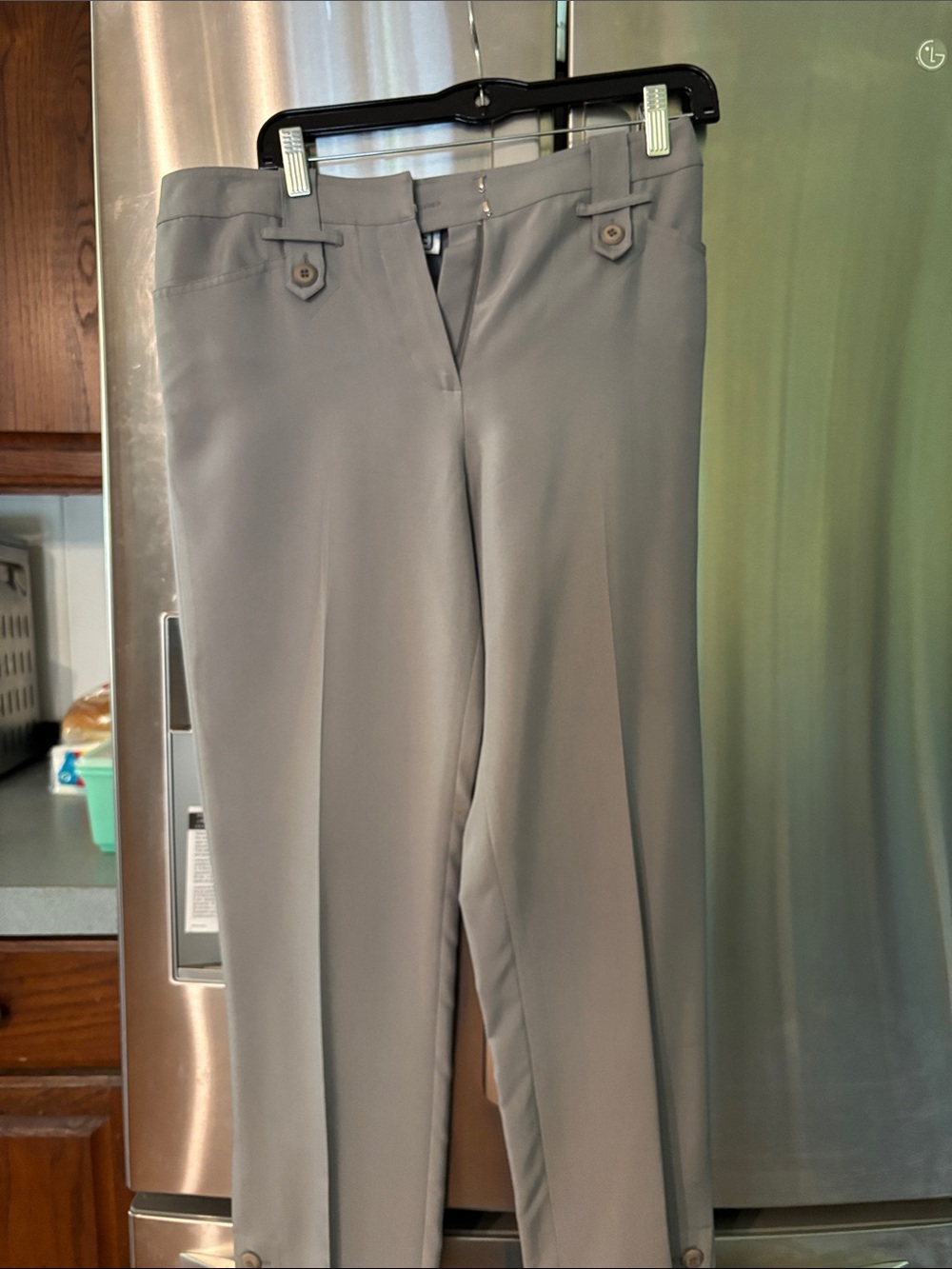 Carlisle Straight-Leg Women's Pants in Light Gray